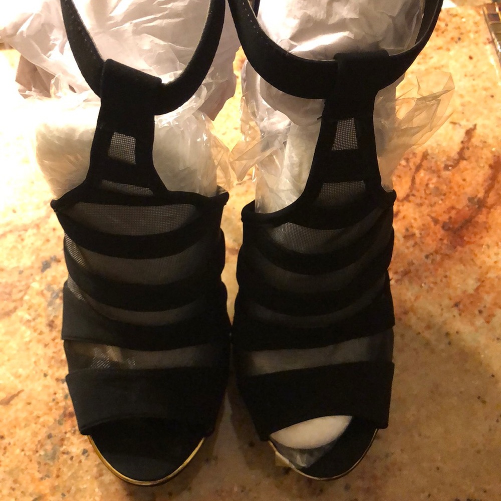 Black Suede Platform Shoes, 10 (US)